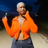 BustyBunny_