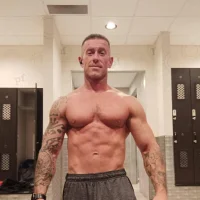 Emichael21's Profile Pic