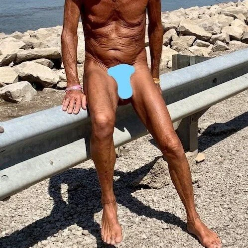flasher15 profile photo