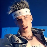 صورة الملف الشخصي لـ BriannHardOne