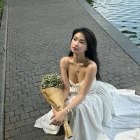 LinhBe47's Profile Pic