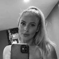 mimi-mya's Avatar Pic