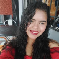 Isa_dora123's Profile Pic