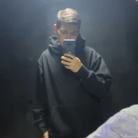 Guymood's Profile Pic