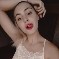 LanaVeryCute's Profile Pic
