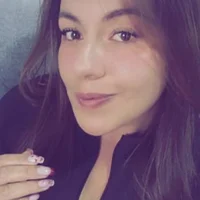 SharonCredy's Profile Pic