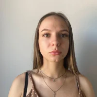 LauraResh 的個 人資料圖片