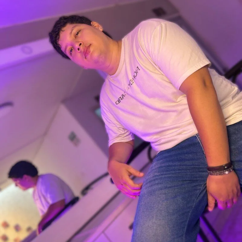 Roman_Vance profile photo