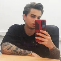 Alejandro015255's Profile Pic