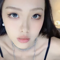 IAIA_iris 头像图片