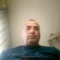 laur19cm's Avatar Photo