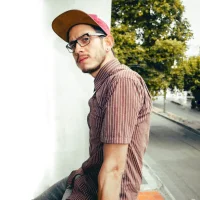 Rotterfinger's Profile Pic