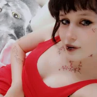 Gracie_Bacie webcam model