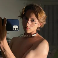 Charls_cherry's Profile Pic
