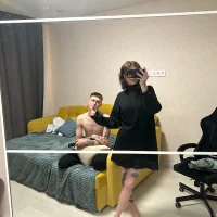 starshopp1's Profile Pic