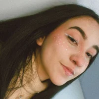 arabella_uwu's Avatar Photo