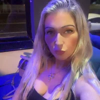 Bonnie-Raye's Profile Pic
