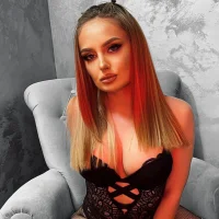 Gambar Profil MikyPetite