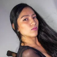 sararayxx's Profile Pic