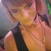 Beautifulcrazycouple5's Avatar Pic