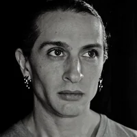 صورة الملف الشخصي لـ NakedHippie