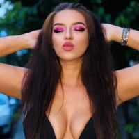 Профилна снимка на BrianaaMoon