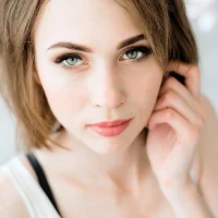 ChelseaLo's Profile Pic