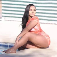 everythingIriee এর প্রোফাইল ছবি