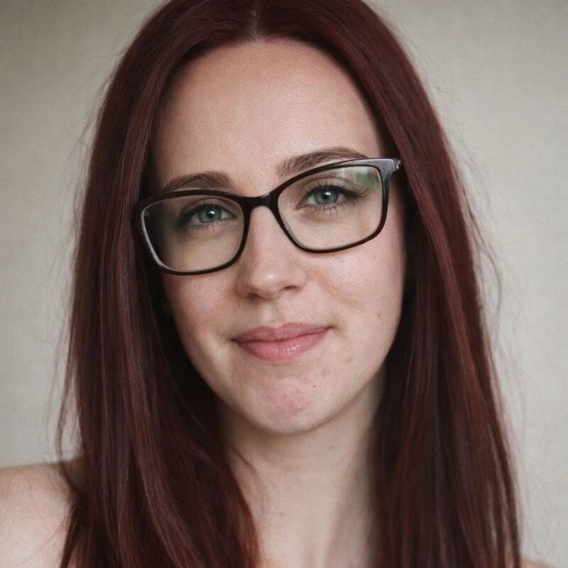 EmilyHotAngel