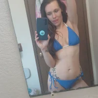 Wonderland97's Avatar Pic