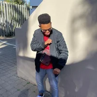 Yellowbonevic's Profile Pic
