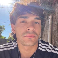 Ferniiu's Profile Pic