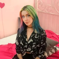 Rainbow_Sue's Profile Pic