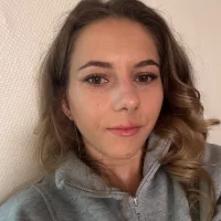 Littlemilf23's Avatar Pic
