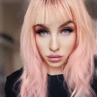 صورة الملف الشخصي لـ Rouge_Girl