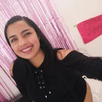 Ximenna_ks's Profile Pic