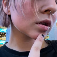 green_flag's Profile Pic
