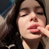 RoseBIeu's Avatar Pic