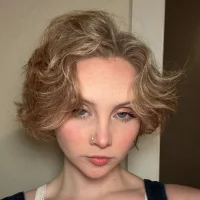 Kat_peachyy26