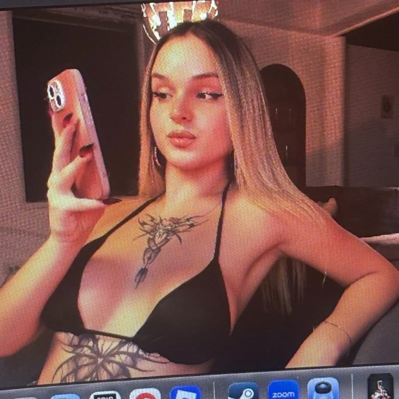 misschloe__ profile photo