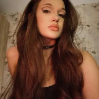 EstrellaKim's Avatar Pic