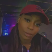 carmenskyy12's Profile Pic