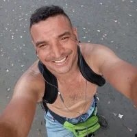 crimsoncharm's Profile Pic