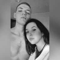 JuliaAndDean's Profile Pic