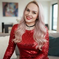 Slika avatara modela KamillaJei