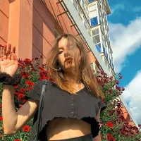 LynetDowey's Profile Pic