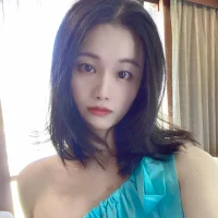 รูปโปรไฟล์ของ Pinchmyboobs