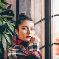 HenriettaAngwin's Profile Pic