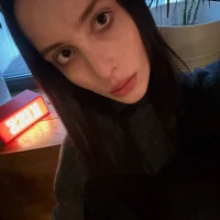 صورة الملف الشخصي لـ Blushie_Girl