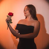 Samantha_Taylors Adlı Modelin Avatarı